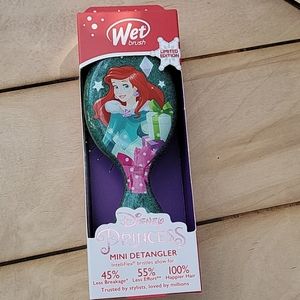 Wet Brush Mini Detangler Hair Brush, Ariel